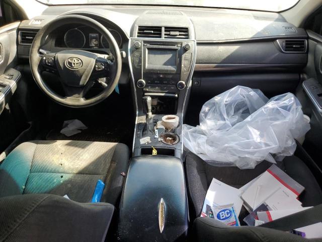 4T1BF1FK1HU802563 - 2017 TOYOTA CAMRY LE GREEN photo 8