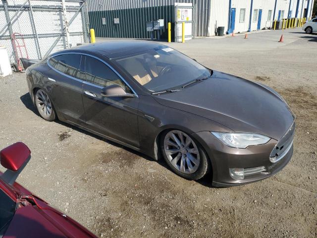 5YJSA1DNXDFP11472 - 2013 TESLA MODEL S ყავისფერი ფოტო 4