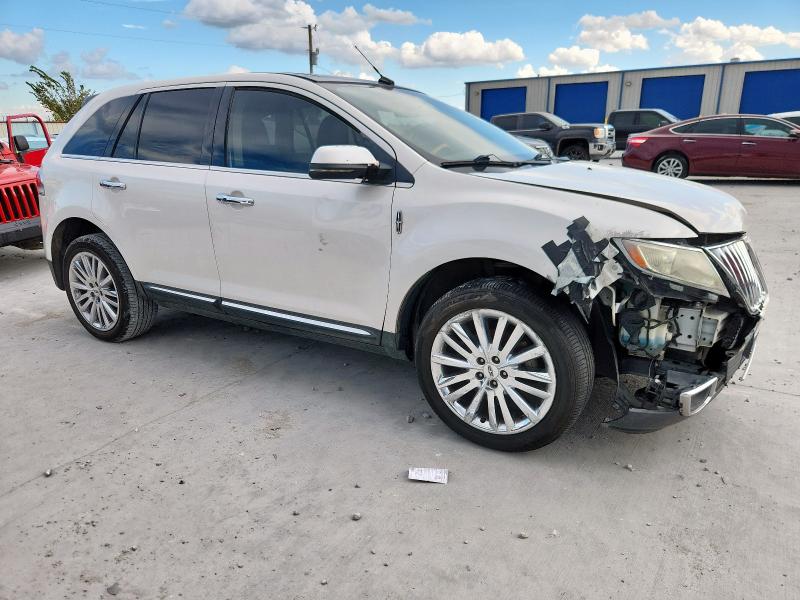 2LMDJ6JK4CBL02573 - 2012 LINCOLN MKX 白色 照片 4