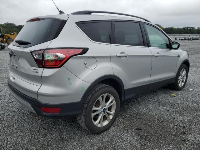 1FMCU9HD0JUC57646 - 2018 FORD ESCAPE SEL ვერცხლისფერი ფოტო 3