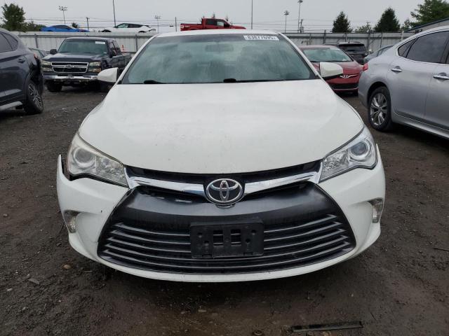 4T1BF1FK6HU411506 - 2017 TOYOTA CAMRY LE 白色 照片 5
