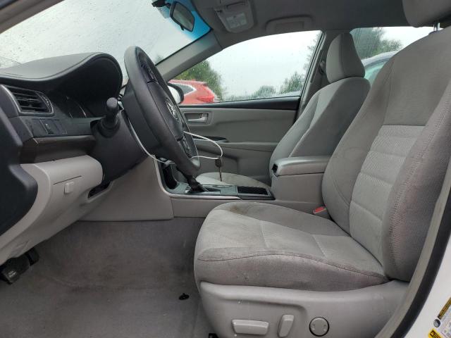 4T1BF1FK6HU411506 - 2017 TOYOTA CAMRY LE 白色 照片 7
