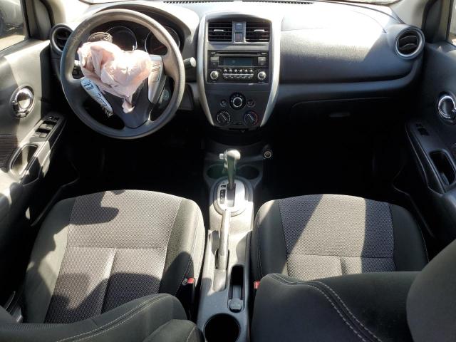 3N1CN7AP1JL845224 - 2018 NISSAN VERSA S Boz foto 8