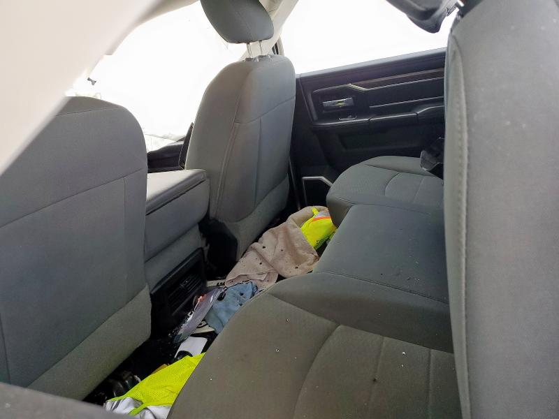 3C6UR5DL4FG544702 - 2015 RAM 2500 SLT Blanc photo 10