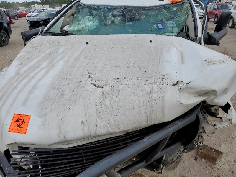 3C6UR5DL4FG544702 - 2015 RAM 2500 SLT Blanc photo 11