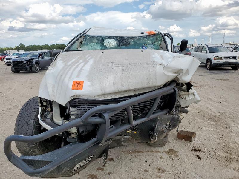 3C6UR5DL4FG544702 - 2015 RAM 2500 SLT Blanc photo 5