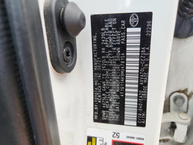 4T1G11AK9MU478154 - 2021 TOYOTA CAMRY SE WHITE photo 13