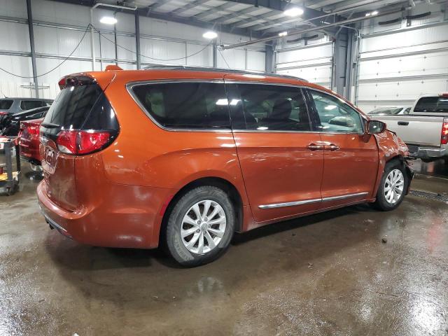 2C4RC1BG5JR155035 - 2018 CHRYSLER PACIFICA TOURING L ORANGE photo 3