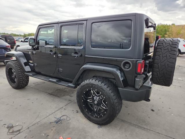 1C4BJWEG6DL599814 - 2013 JEEP WRANGLER U SAHARA أسود صورة 2