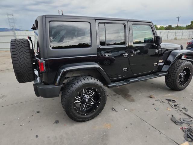 1C4BJWEG6DL599814 - 2013 JEEP WRANGLER U SAHARA أسود صورة 3