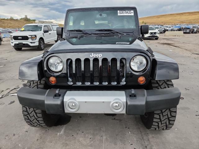 1C4BJWEG6DL599814 - 2013 JEEP WRANGLER U SAHARA أسود صورة 5
