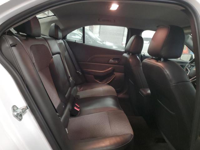 1G11C5SL9FF247080 - 2015 CHEVROLET MALIBU 1LT თეთრი ფოტო 10