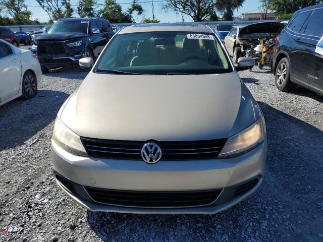 3VWDX7AJ3DM226224 - 2013 VOLKSWAGEN JETTA SE Crema foto 5