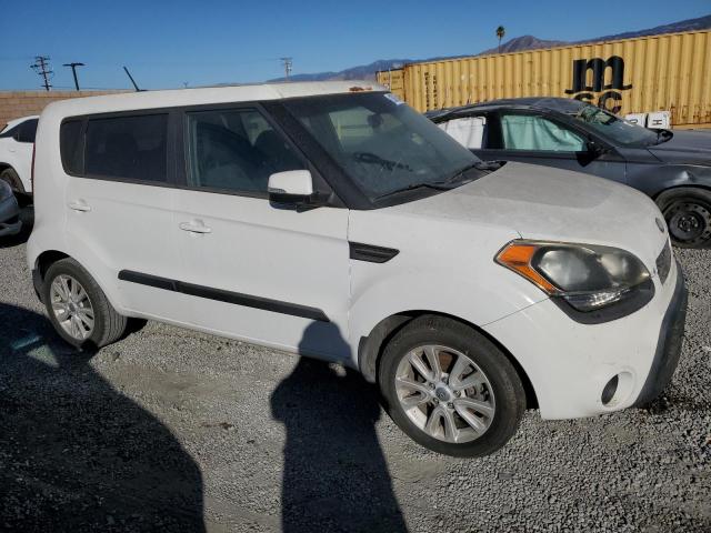 KNDJT2A60D7575724 - 2013 KIA SOUL + WHITE photo 4