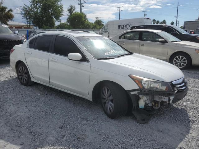 1HGCP2F84BA007551 - 2011 HONDA ACCORD EXL WHITE photo 4