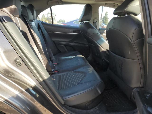 4T1J31AK9LU541056 - 2020 TOYOTA CAMRY SE 灰色 照片 10