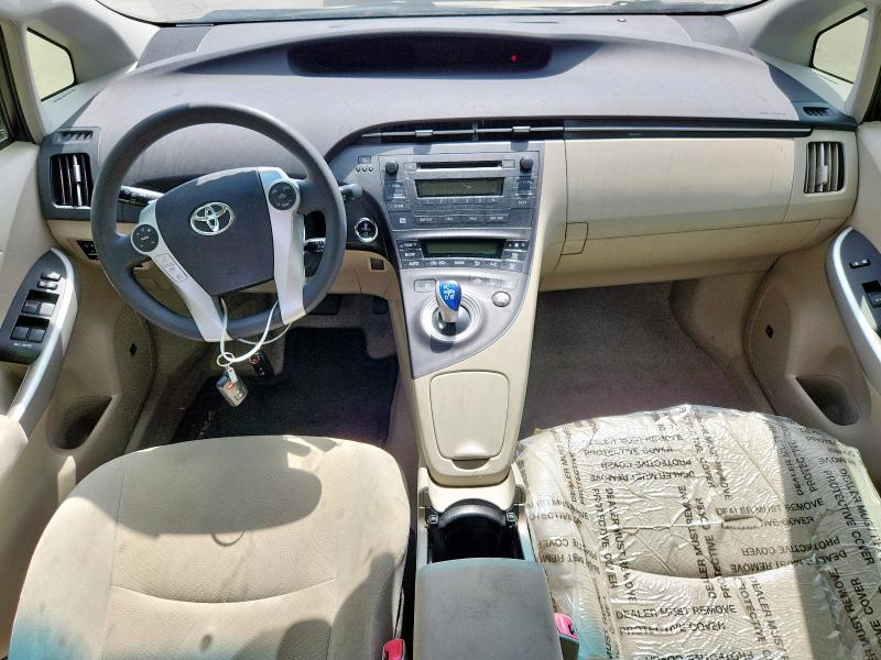 JTDKN3DU5B1421329 - 2011 TOYOTA PRIUS ბეჟი ფოტო 8