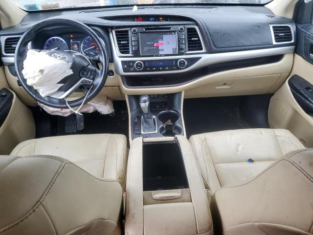 5TDJZRFH0JS908507 - 2018 TOYOTA HIGHLANDER SE Vert photo 8