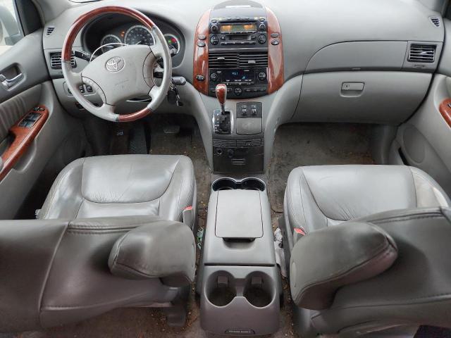 5TDZA22C25S308492 - 2005 TOYOTA SIENNA XLE SILVER photo 8