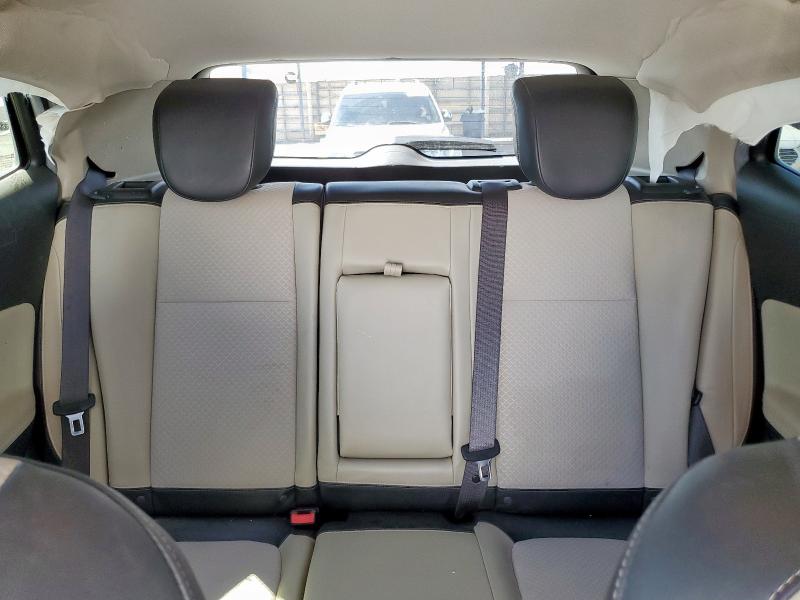 KL4CJESB2JB641169 - 2018 BUICK ENCORE PREFERRED WHITE photo 10