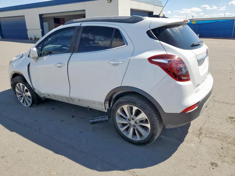 KL4CJESB2JB641169 - 2018 BUICK ENCORE PREFERRED WHITE photo 2