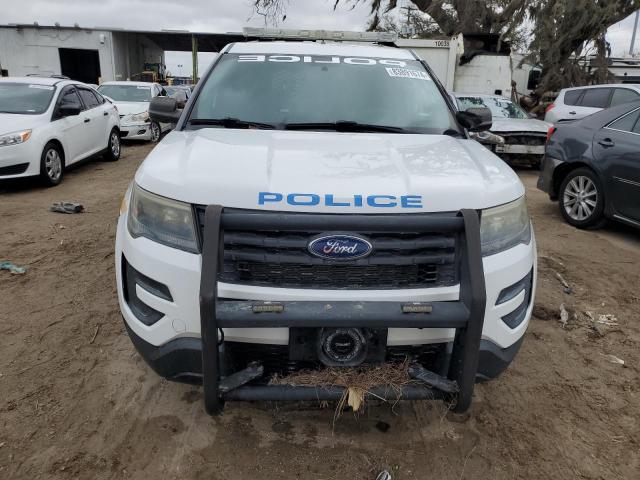 1FM5K8AR4HGD58910 - 2017 FORD EXPLORER POLICE INTERCEPTOR თეთრი ფოტო 5