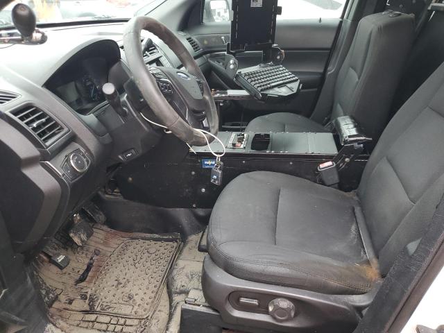 1FM5K8AR4HGD58910 - 2017 FORD EXPLORER POLICE INTERCEPTOR თეთრი ფოტო 7