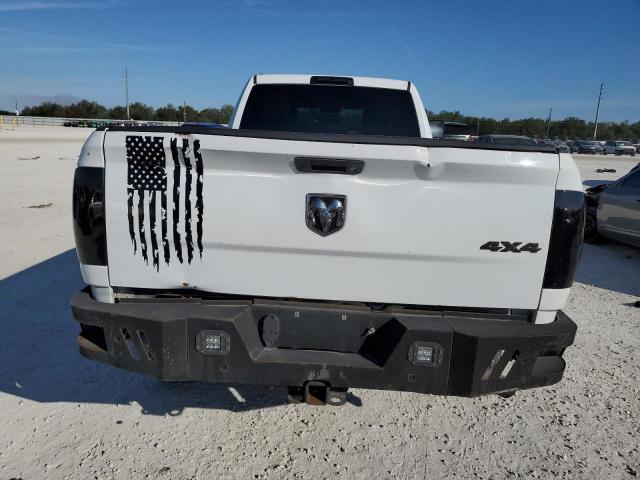 3C6UR5HJ8JG240077 - 2018 RAM 2500 ST WHITE photo 6