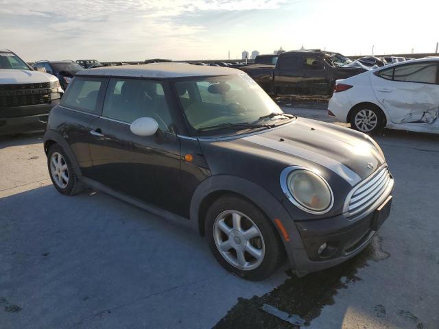 WMWMF33599TW77470 - 2009 MINI COOPER GRAY photo 4