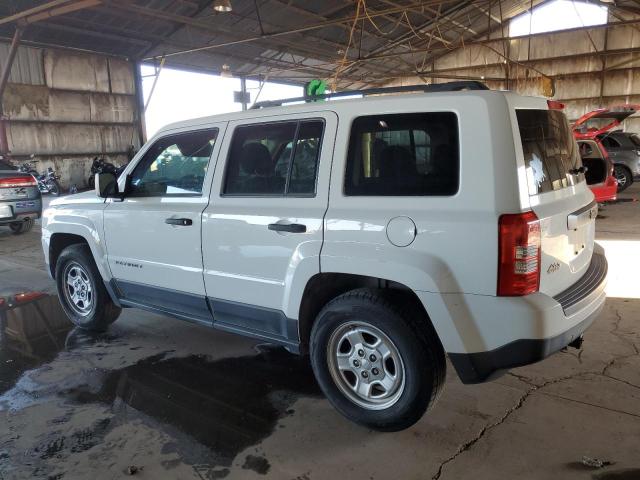 1C4NJPBA6DD130039 - 2013 JEP PATRIOT SPORT Білий фото 2