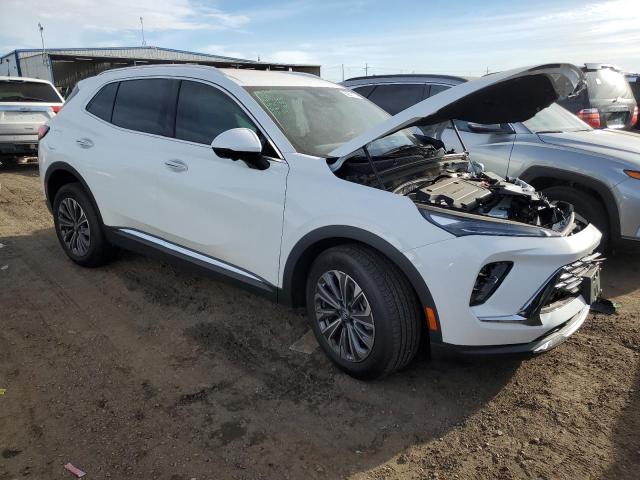 LRBFZME41RD055158 - 2024 BUICK ENVISION PREFERRED თეთრი ფოტო 4