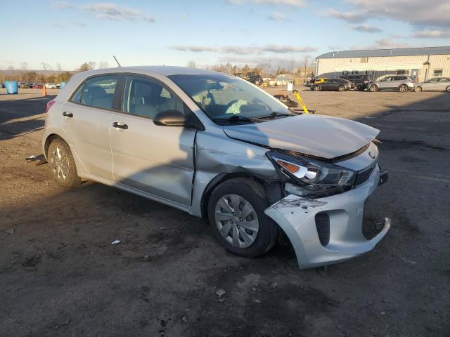 3KPA25AB0JE119316 - 2018 KIA RIO LX SILVER photo 4