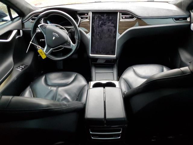 5YJSA1H18EFP56015 - 2014 TESLA MODEL S ლურჯი ფოტო 8