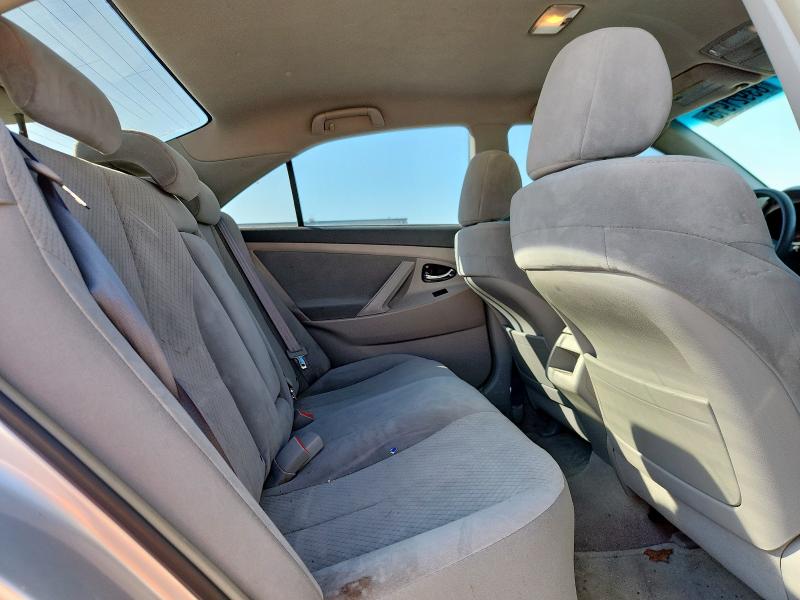 4T1BE46K79U376075 - 2009 TOYOTA CAMRY BASE ვერცხლისფერი ფოტო 10