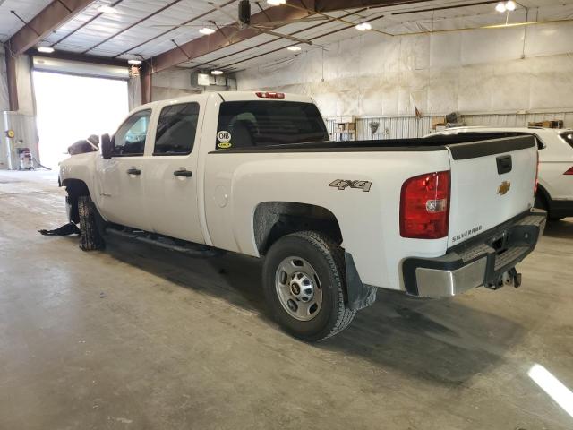 1GC1KVCG8DF242008 - 2013 CHEVROLET SILVERADO K2500 HEAVY DUTY WHITE photo 2