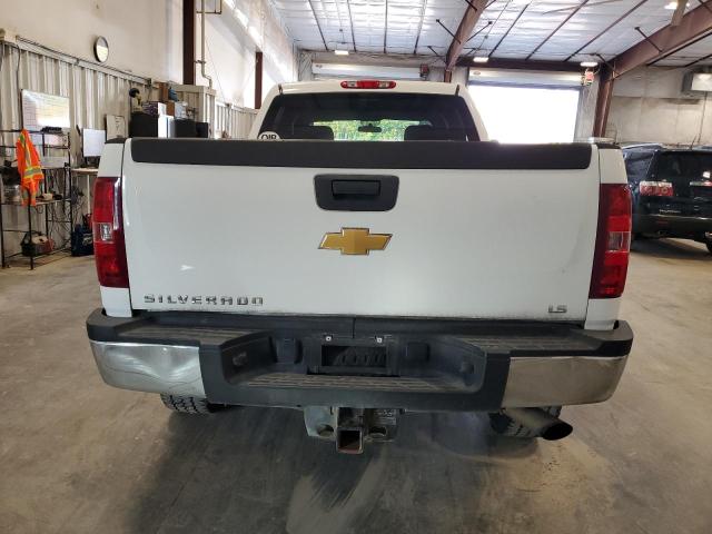 1GC1KVCG8DF242008 - 2013 CHEVROLET SILVERADO K2500 HEAVY DUTY WHITE photo 6