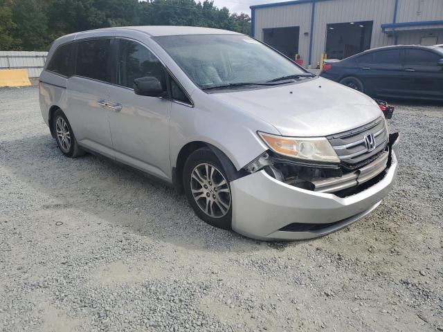 5FNRL5H40DB026852 - 2013 HONDA ODYSSEY EX GRAY photo 4