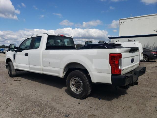 1FT7X2A69KED99778 - 2019 FORD F250 SUPER DUTY WHITE photo 2