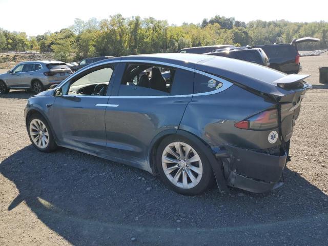 5YJXCBE29HF045897 - 2017 TESLA MODEL X Boz foto 2