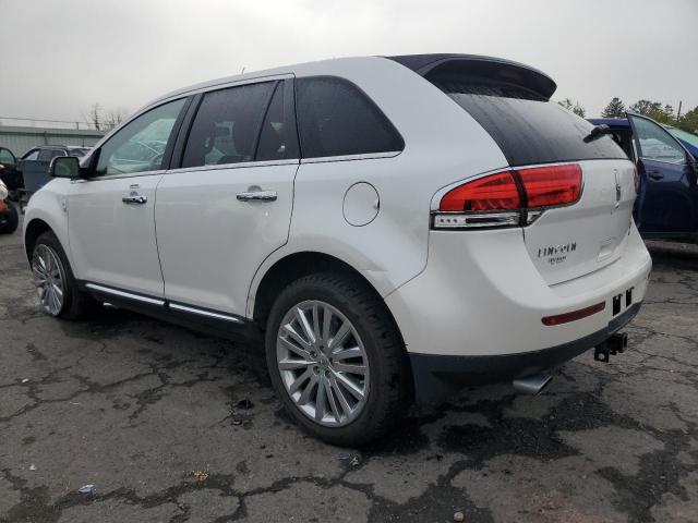2LMDJ8JK5DBL18908 - 2013 LINCOLN MKX 白色 照片 2