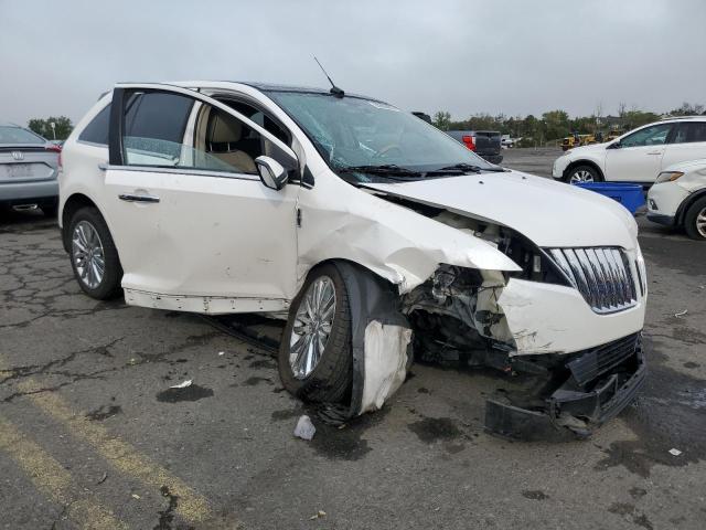 2LMDJ8JK5DBL18908 - 2013 LINCOLN MKX 白色 照片 4