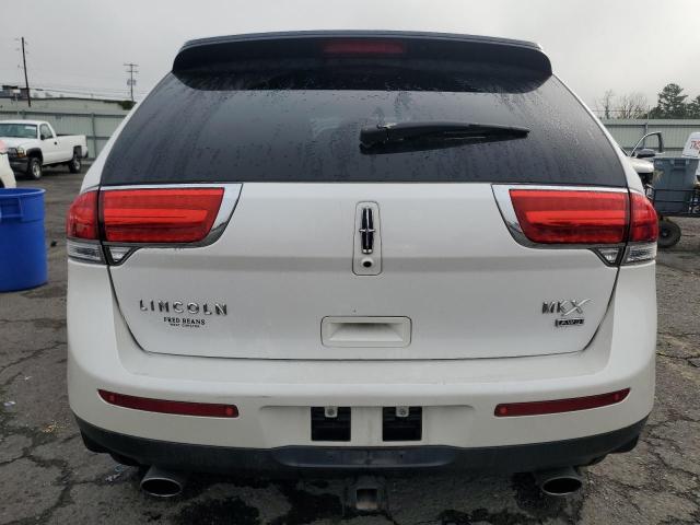 2LMDJ8JK5DBL18908 - 2013 LINCOLN MKX 白色 照片 6