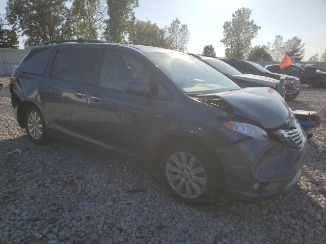 5TDDK3DC0GS130725 - 2016 TOYOTA SIENNA XLE BLUE photo 4