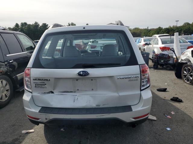 JF2SHABC3BH727119 - 2011 SUBARU FORESTER 2.5X 白色 照片 6