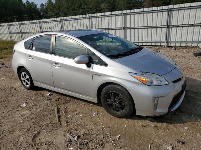 JTDKN3DU6C5531462 - 2012 TOYOTA PRIUS 银色 照片 4