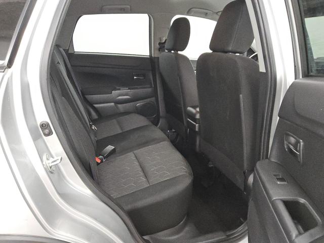 JA4ARUAU6NU022954 - 2022 MITSUBISHI OUTLANDER ES Boz foto 10