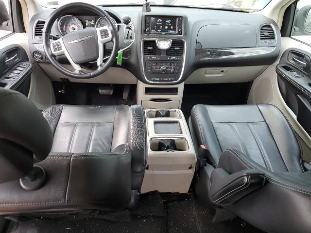 2C4RC1BG9FR589319 - 2015 CHRYSLER TOWN & COU TOURING GRAY photo 8