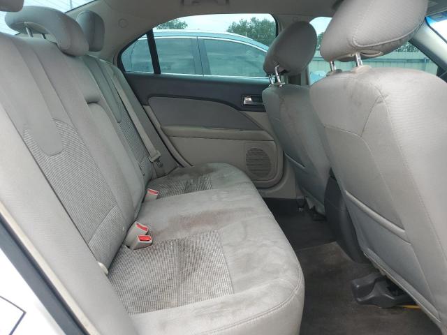 3FAHP0HAXCR402517 - 2012 FORD FUSION SE WHITE photo 10