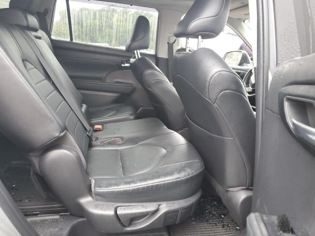 5TDGZRBH4NS181913 - 2022 TOYOTA HIGHLANDER XLE ვერცხლისფერი ფოტო 11