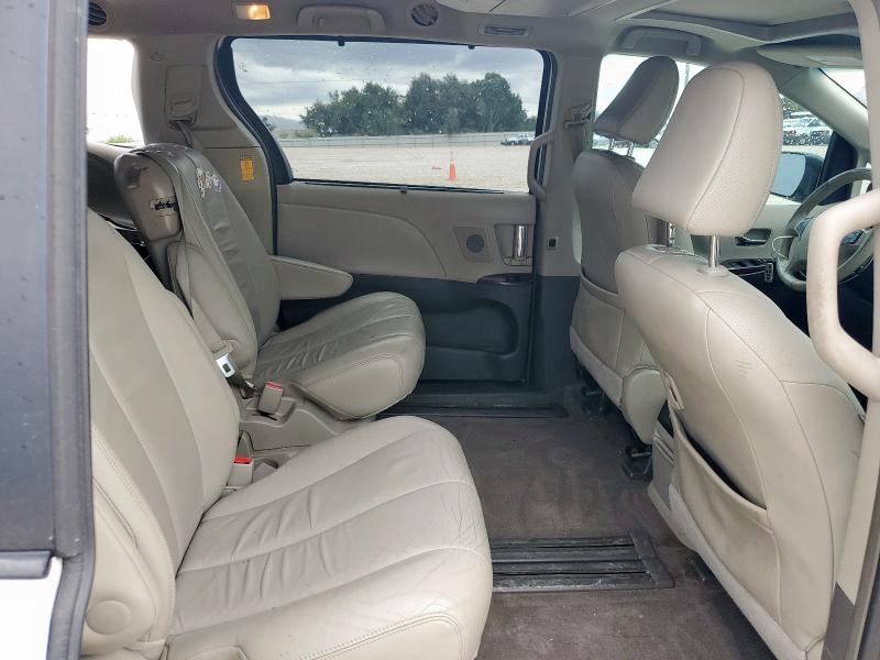 5TDYK3DC4ES448300 - 2014 TOYOTA SIENNA XLE 白色 照片 11